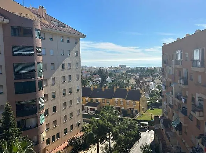 Las Palmeras -marbella Centro- By Completely 마르베야