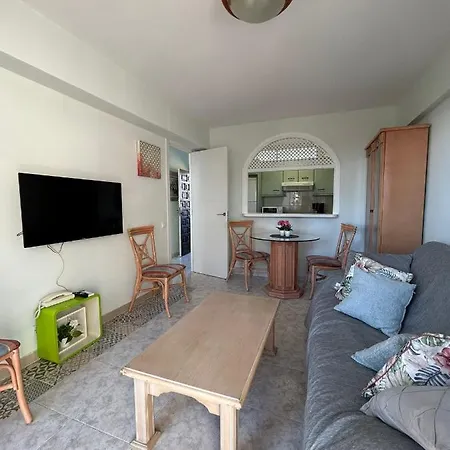 Las Palmeras -marbella Centro- By Completely *