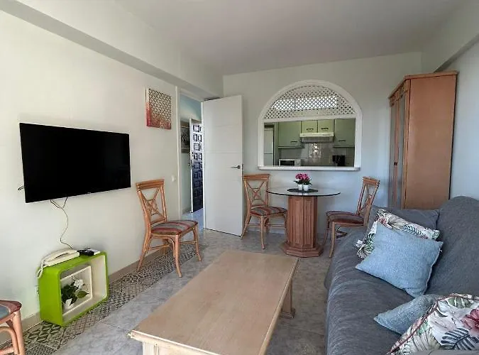 Las Palmeras -marbella Centro- By Completely *